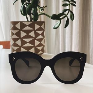 Celine Sunglasses - Black, oversized & retro glam!
